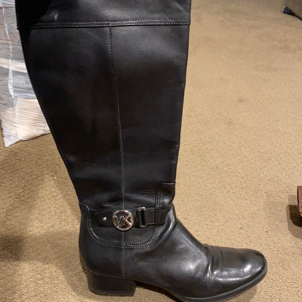 black michael kors boots